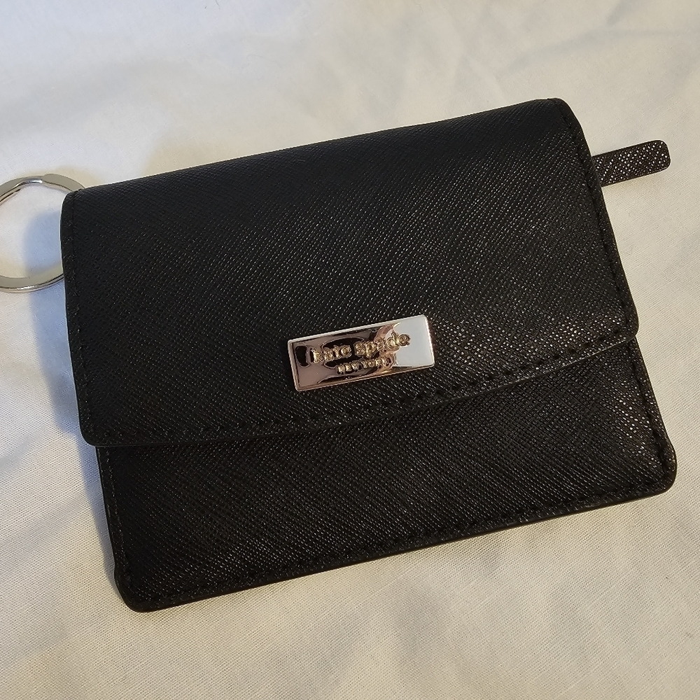 Kate Spade Key Wallce in Black